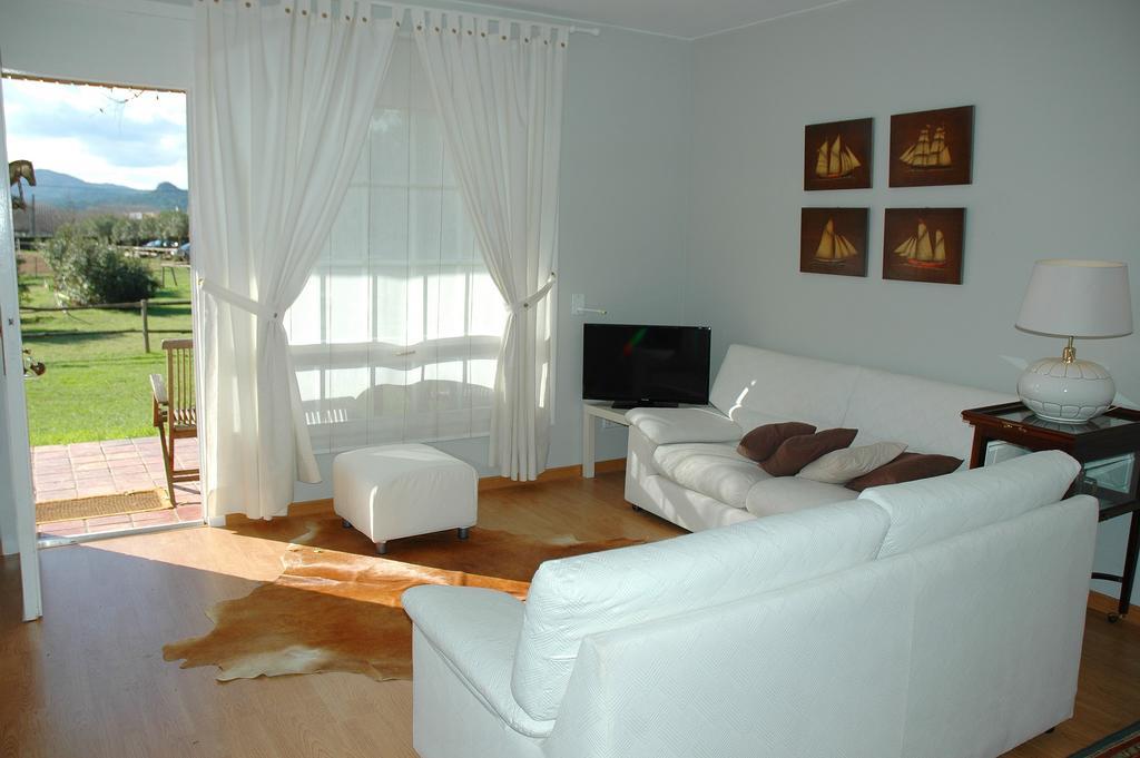 Residential Horse Club Costa Brava Hostel ซานตากริสตีนาเดโฮ ห้อง รูปภาพ